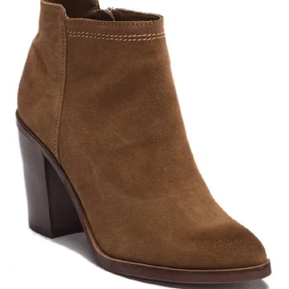 NEW Dolce Vita Scot Suede Booties in Saddle Brown Sz 10 - Picture 1 of 9